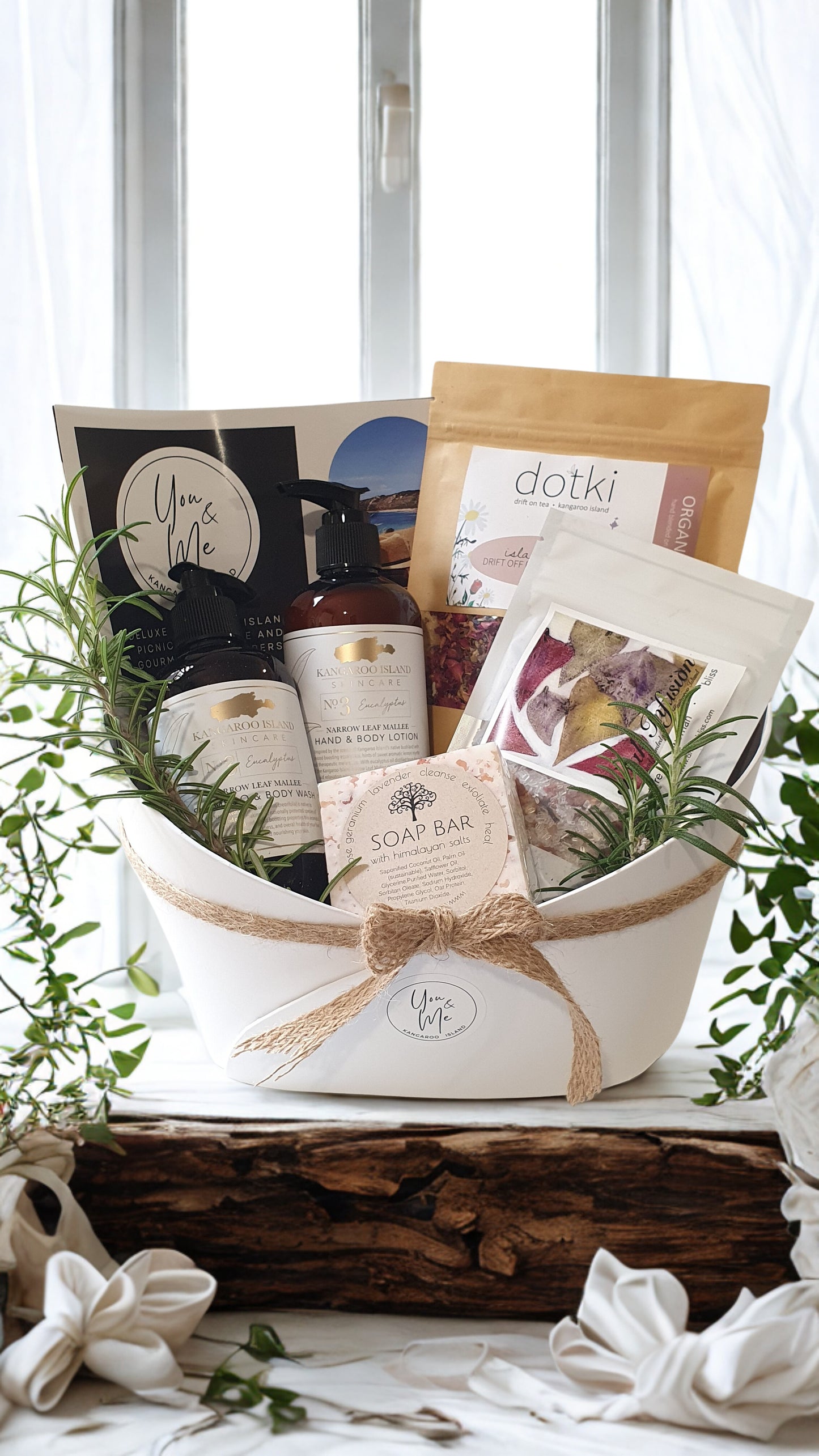 Island Salt & Spa Hamper