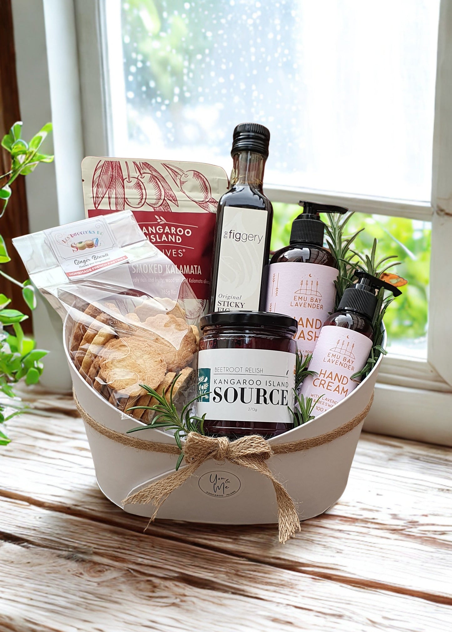 Nourished by the Sea Gourmet Hamper