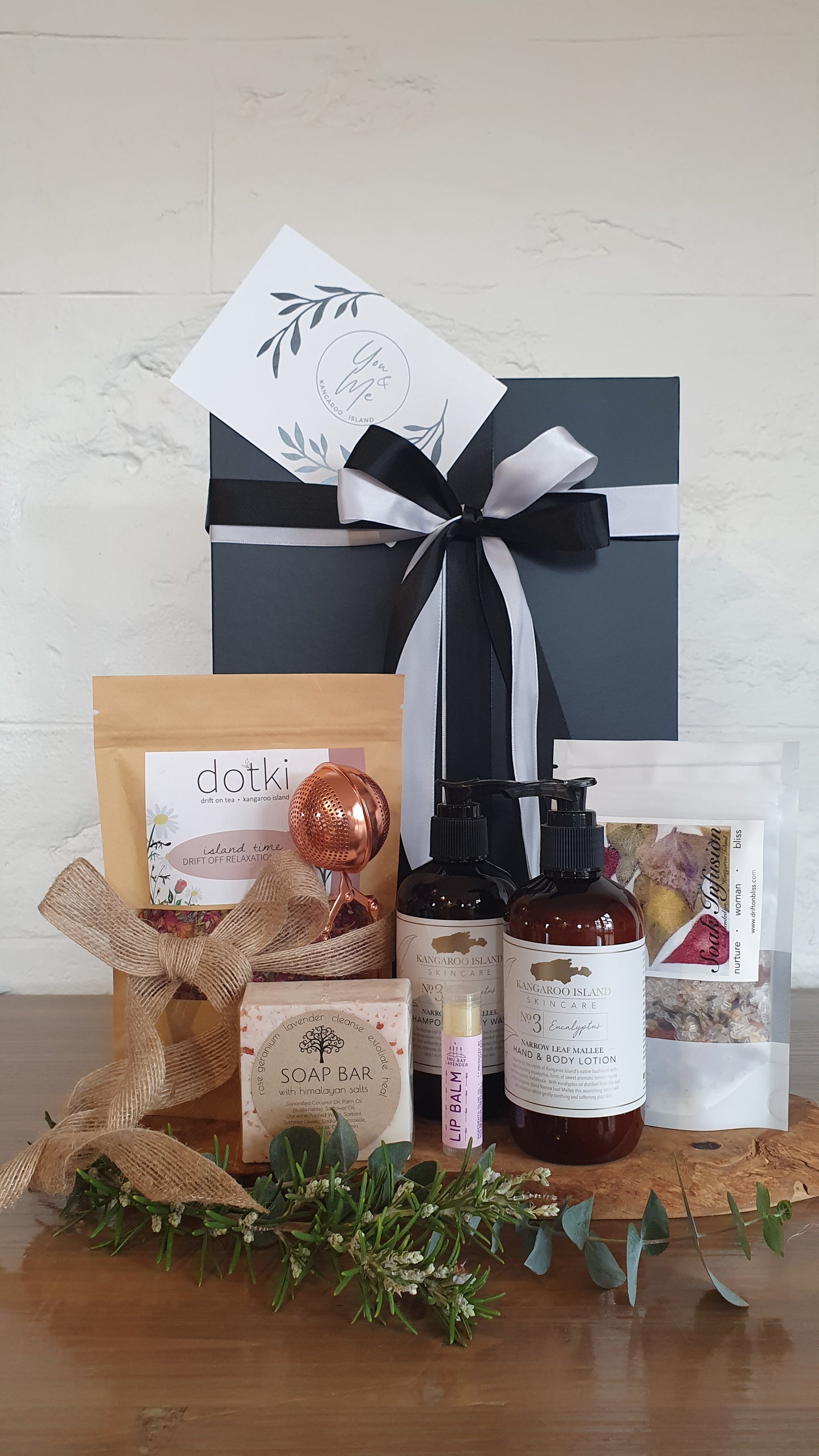 Island Sanctuary For Her Hamper