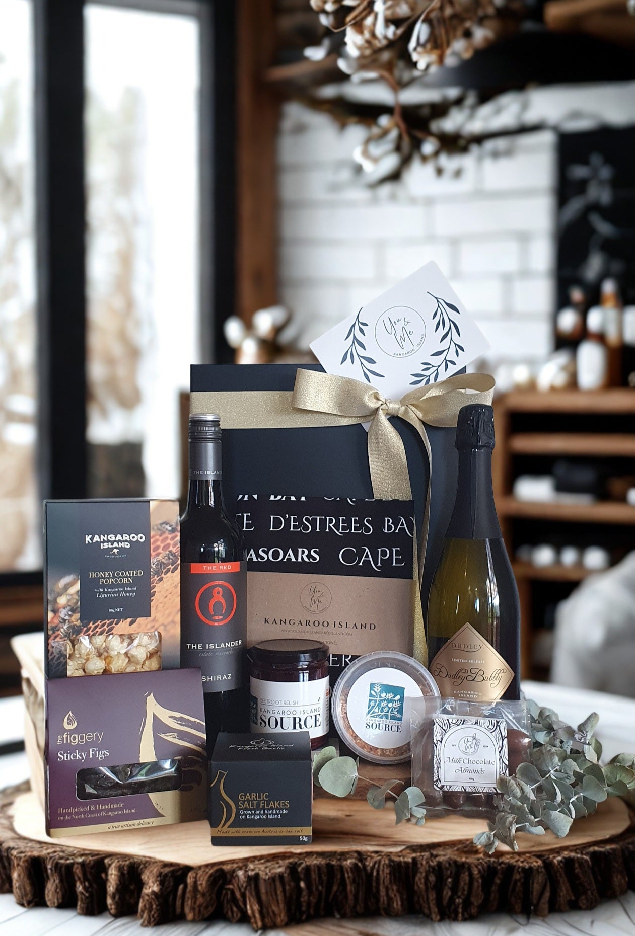 Island Wine & Gourmet Hamper